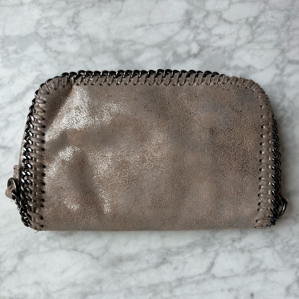 Gold Sondra Roberts Silver Chain Crossbody Bag - Picture 2 of 3